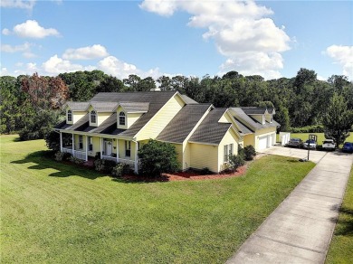 Country Style living in the heart of Horizon / Summerport.  No on West Orange Country Club in Florida - for sale on GolfHomes.com, golf home, golf lot