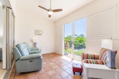 This centrally located 3 bedroom, 2 bath villa on Palm Aire Golf on University Park Country Club in Florida - for sale on GolfHomes.com, golf home, golf lot