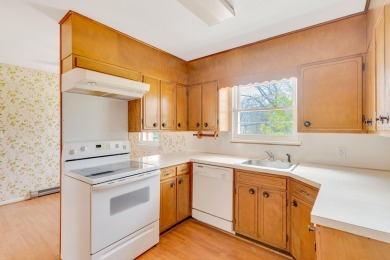 Welcome to 1109 James Blvd, a stunning traditional brick home on Signal Mountain Golf and Country Club in Tennessee - for sale on GolfHomes.com, golf home, golf lot