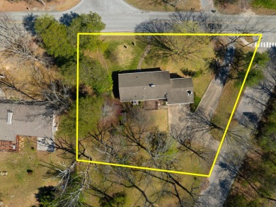 Welcome to 1109 James Blvd, a stunning traditional brick home on Signal Mountain Golf and Country Club in Tennessee - for sale on GolfHomes.com, golf home, golf lot