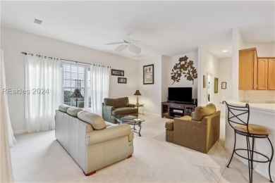 Charming 3 BD single-family home is located on a quiet on Belfair Golf Club in South Carolina - for sale on GolfHomes.com, golf home, golf lot