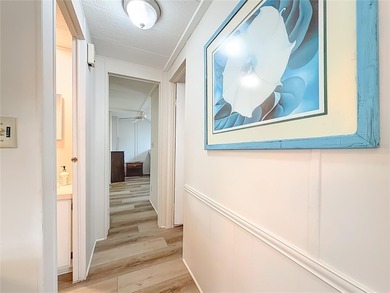 NO BOND! This well-maintained 2 Bedroom, 2 Bathroom home in the on El Diablo Executive Golf Course in Florida - for sale on GolfHomes.com, golf home, golf lot