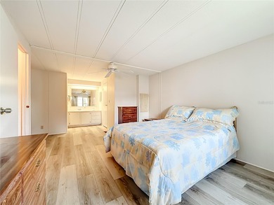 NO BOND! This well-maintained 2 Bedroom, 2 Bathroom home in the on El Diablo Executive Golf Course in Florida - for sale on GolfHomes.com, golf home, golf lot