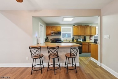 Welcome to 4 Lenape Trail, a spacious and inviting home located on Packanack Golf Club in New Jersey - for sale on GolfHomes.com, golf home, golf lot