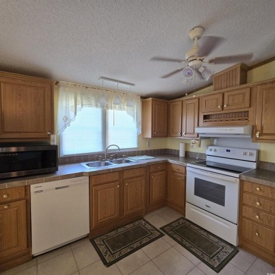 3 Bedroom, 2 bath immaculate home with one car garage, 20x12 on Wachesaw Plantation East Golf Course in South Carolina - for sale on GolfHomes.com, golf home, golf lot