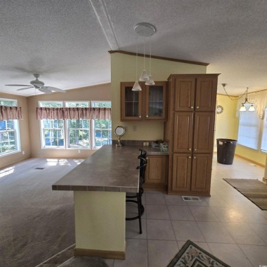 3 Bedroom, 2 bath immaculate home with one car garage, 20x12 on Wachesaw Plantation East Golf Course in South Carolina - for sale on GolfHomes.com, golf home, golf lot
