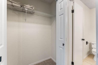 Updated townhouse near biking trails! This 2 bedroom, 1 1/2 bath on Bella Vista - Metfield Golf Complex and Country Club in Arkansas - for sale on GolfHomes.com, golf home, golf lot