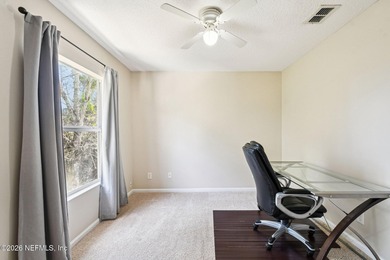 Welcome to this well maintained three bedroom, two bath townhome on Golf Club At Fleming Island in Florida - for sale on GolfHomes.com, golf home, golf lot