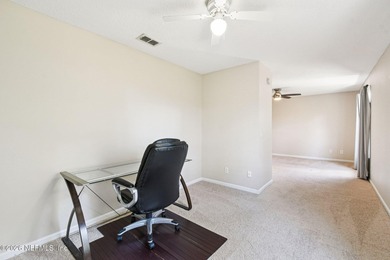 Welcome to this well maintained three bedroom, two bath townhome on Golf Club At Fleming Island in Florida - for sale on GolfHomes.com, golf home, golf lot