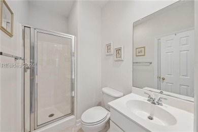 Charming 3 BD single-family home is located on a quiet on Belfair Golf Club in South Carolina - for sale on GolfHomes.com, golf home, golf lot
