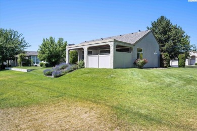 MLS# 284872 Enjoy low-maintenance living in the desirable on Horn Rapids Golf Club in Washington - for sale on GolfHomes.com, golf home, golf lot