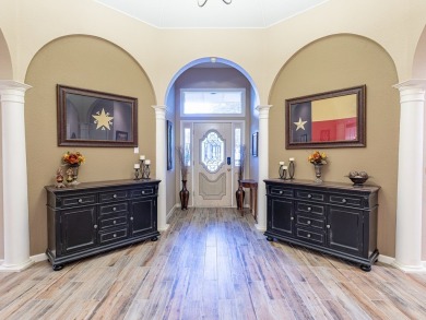 Welcome to the highly sought-after Green Tree subdivision! This on Green Tree Country Club in Texas - for sale on GolfHomes.com, golf home, golf lot