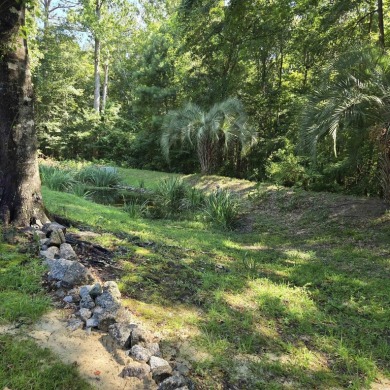 3 Bedroom, 2 bath immaculate home with one car garage, 20x12 on Wachesaw Plantation East Golf Course in South Carolina - for sale on GolfHomes.com, golf home, golf lot