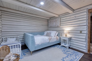 Pinetop Country Club stunning log cabin designed for comfort on Pinetop Lakes Country Club in Arizona - for sale on GolfHomes.com, golf home, golf lot