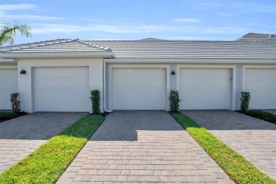 This GOLF MEMBERSHIP included residence offers the recreational on Heritage Landing Golf  in Florida - for sale on GolfHomes.com, golf home, golf lot