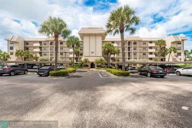 SPECTACULAR PANORAMIC VIEWS OF THE GOLF COURSE FROM THE LARGE on Boca Dunes Golf and Country Club in Florida - for sale on GolfHomes.com, golf home, golf lot