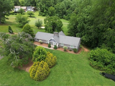 Beautiful well maintained 3BR/3BA, 1 story home on Cross Creek on Cross Creek Country Club in North Carolina - for sale on GolfHomes.com, golf home, golf lot