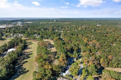 Seller offers up to $2,500 towards buyers closing costs on Lake Forest Yacht and Country Club in Alabama - for sale on GolfHomes.com, golf home, golf lot