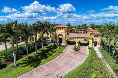 Enjoy Florida living at its finest in the beautiful community of on Plantation Golf and Country Club in Florida - for sale on GolfHomes.com, golf home, golf lot