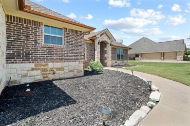Beautifully maintained 4-bedroom, 2.5-bath home on a half-acre on Pecan Plantation Country Club in Texas - for sale on GolfHomes.com, golf home, golf lot