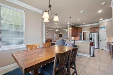 Beautifully maintained 4-bedroom, 2.5-bath home on a half-acre on Pecan Plantation Country Club in Texas - for sale on GolfHomes.com, golf home, golf lot
