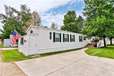 Come and enjoy lake living with ease. This 3 bed, 2 bath home is on Headwaters Country Club in Minnesota - for sale on GolfHomes.com, golf home, golf lot