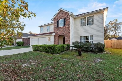 Come make this house your home! Some updates are needed but it on Royal Golf Club in Louisiana - for sale on GolfHomes.com, golf home, golf lot
