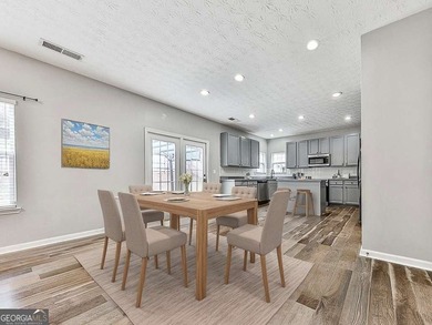 Lake & Golf Cart Living! This beautiful, spacious home offers 5 on Mirror Lake Golf Club in Georgia - for sale on GolfHomes.com, golf home, golf lot