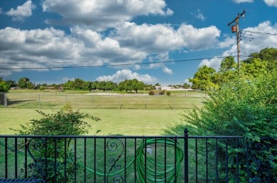 Beautifully Maintained 3-Bed, 2-Bath Home Backing to Hidden on Willow Creek Country Club in Oklahoma - for sale on GolfHomes.com, golf home, golf lot