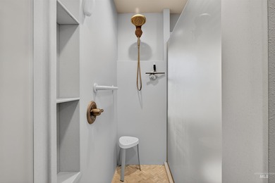 Meticulously cared for and perfectly positioned on the 18th on Lewiston Golf and Country Club in ID - for sale on GolfHomes.com, golf home, golf lot