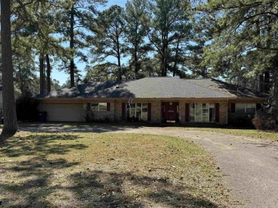 In the heart of RAYBURN COUNTRY, sits this beautiful custom golf on Rayburn Country Club in Texas - for sale on GolfHomes.com, golf home, golf lot