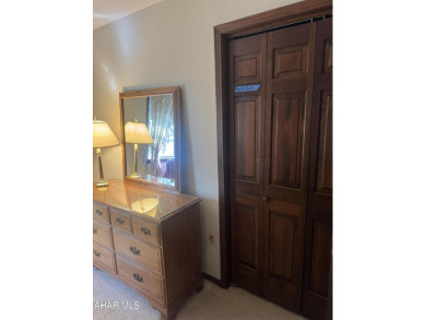Beautiful four bedroom, three and a half bath home situated on on Summit Country Club in Pennsylvania - for sale on GolfHomes.com, golf home, golf lot