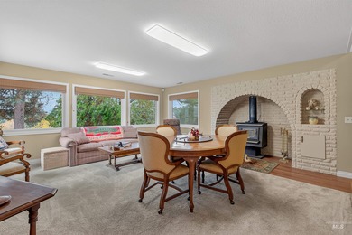 Meticulously cared for and perfectly positioned on the 18th on Lewiston Golf and Country Club in ID - for sale on GolfHomes.com, golf home, golf lot