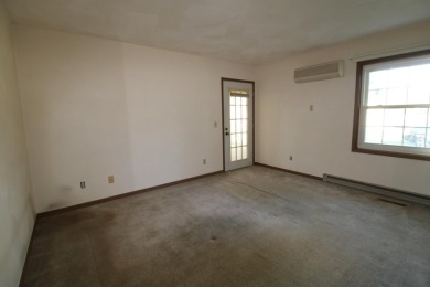 2 bed 2 bath condo located just outside of Portage at Saddle on Saddle Ridge Golf Club in Wisconsin - for sale on GolfHomes.com, golf home, golf lot