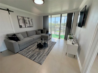 Beautifully updated 2bed / 2 bath condo in Aventura! Bright and on Turnberry Isle Resort and Club in Florida - for sale on GolfHomes.com, golf home, golf lot