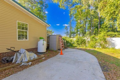Location, location, location! This charming home 3-bedroom on Tupelo Bay Golf Complex  in South Carolina - for sale on GolfHomes.com, golf home, golf lot