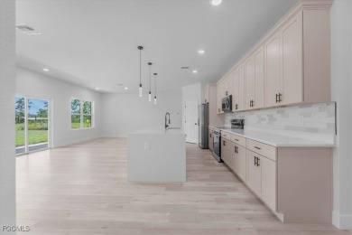 Beautiful New Construction in Sun 'N Lake - 4 Bedrooms, 3 Baths on Sun n Lake Golf and Country Club in Florida - for sale on GolfHomes.com, golf home, golf lot