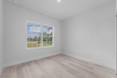 Beautiful New Construction in Sun 'N Lake - 4 Bedrooms, 3 Baths on Sun n Lake Golf and Country Club in Florida - for sale on GolfHomes.com, golf home, golf lot