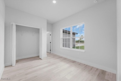 Beautiful New Construction in Sun 'N Lake - 4 Bedrooms, 3 Baths on Sun n Lake Golf and Country Club in Florida - for sale on GolfHomes.com, golf home, golf lot