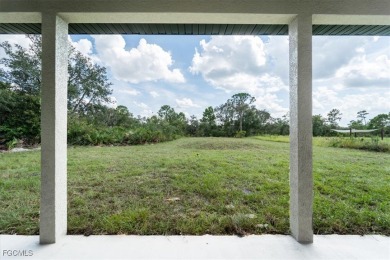 Beautiful New Construction in Sun 'N Lake - 4 Bedrooms, 3 Baths on Sun n Lake Golf and Country Club in Florida - for sale on GolfHomes.com, golf home, golf lot