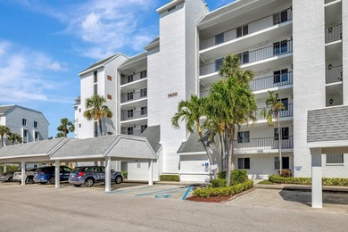 Beautiful 1 bedroom 1.5 bath ''Catamaran II'' condo at Ocean on Ocean Village Golf Course in Florida - for sale on GolfHomes.com, golf home, golf lot