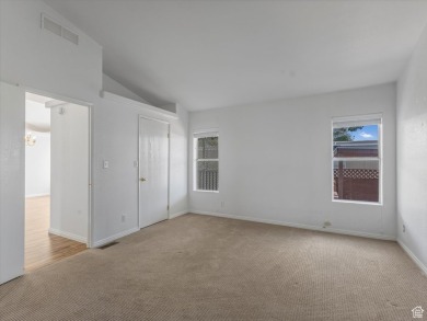 ***PRICE IMPROVED***Welcome to this charming 55+ community in on Murray Parkway Golf Course in Utah - for sale on GolfHomes.com, golf home, golf lot