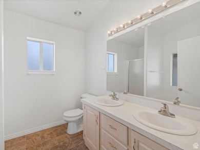 ***PRICE IMPROVED***Welcome to this charming 55+ community in on Murray Parkway Golf Course in Utah - for sale on GolfHomes.com, golf home, golf lot