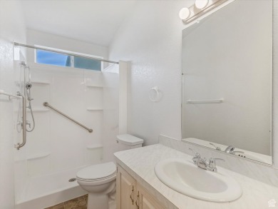 ***PRICE IMPROVED***Welcome to this charming 55+ community in on Murray Parkway Golf Course in Utah - for sale on GolfHomes.com, golf home, golf lot
