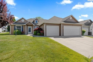 MLS# 284963 Welcome to this super cute and cozy home in a gated on Sun Willows in Washington - for sale on GolfHomes.com, golf home, golf lot