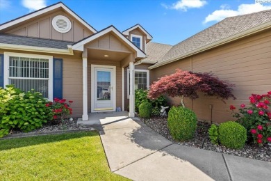 MLS# 284963 Welcome to this super cute and cozy home in a gated on Sun Willows in Washington - for sale on GolfHomes.com, golf home, golf lot