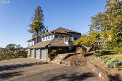 Breathtaking views of the Callahan Mountain Range, Garden Valley on Roseburg Country Club in Oregon - for sale on GolfHomes.com, golf home, golf lot