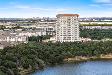 This luxurious 3 bedroom, 3 bath condo is one of the few units on Grapevine Golf Course in Texas - for sale on GolfHomes.com, golf home, golf lot