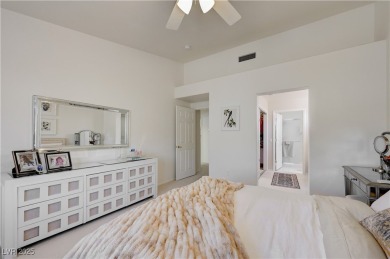 Welcome this beautiful home in Sun City Summerlin! This spacious on Highland Falls Golf Club in Nevada - for sale on GolfHomes.com, golf home, golf lot