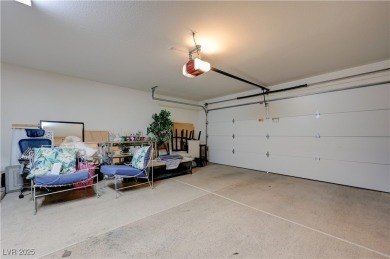 Welcome this beautiful home in Sun City Summerlin! This spacious on Highland Falls Golf Club in Nevada - for sale on GolfHomes.com, golf home, golf lot